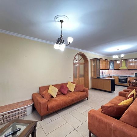 Tirana Center 2Bedrooms Kültér fotó